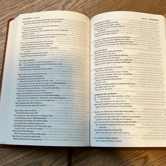 The Message: Faith Hope Love A Joel Osteen Ministries book - Picture 2 of 3